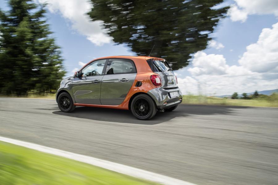  Smart ForFour 2014 года  (фото 20 из 35)